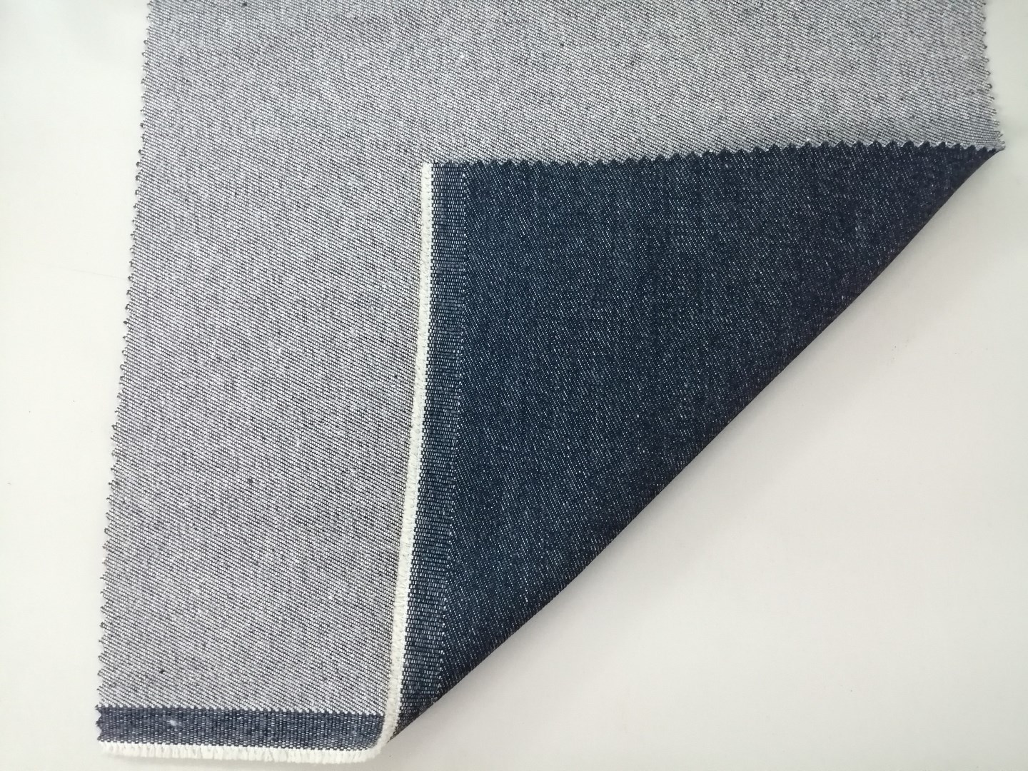 Vải jean cotton 10×7 giá rẻ